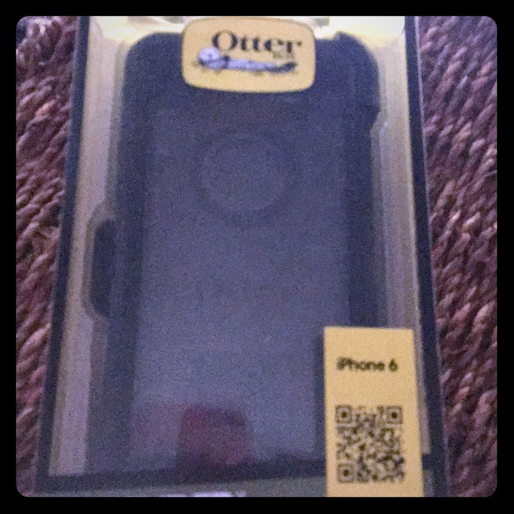 Otter Box Defender ( NWT)